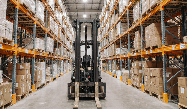 Склады и ангары