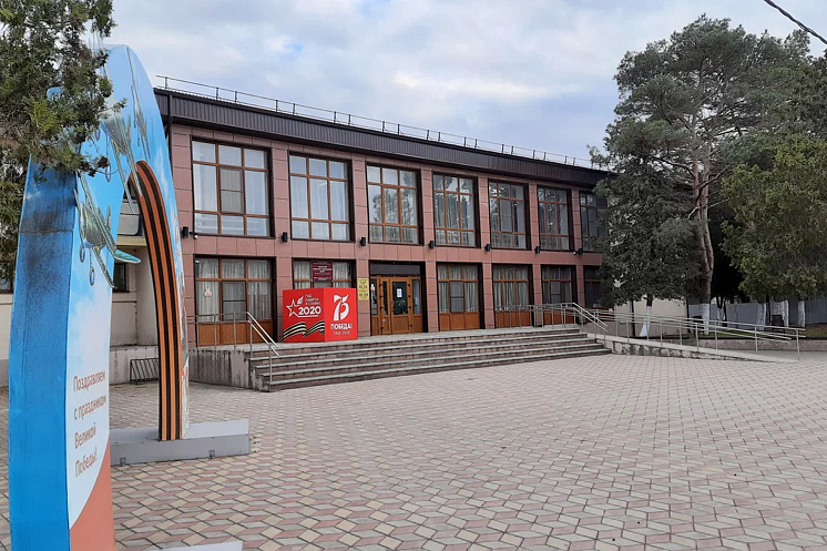 СМР в ДК «ЮНОСТЬ» ст-ца Тамань