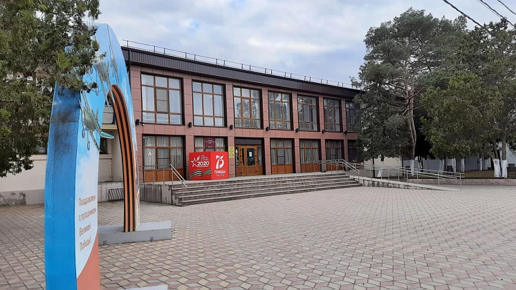 СМР в ДК «ЮНОСТЬ» ст-ца Тамань