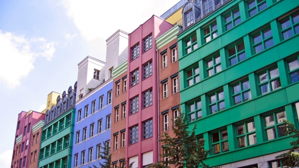Как выбрать краску для фасадов
